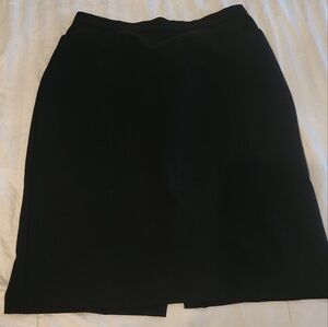 Elegant Black Women's Skirt